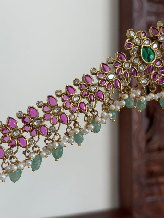 ITHALINI in sea green beads
