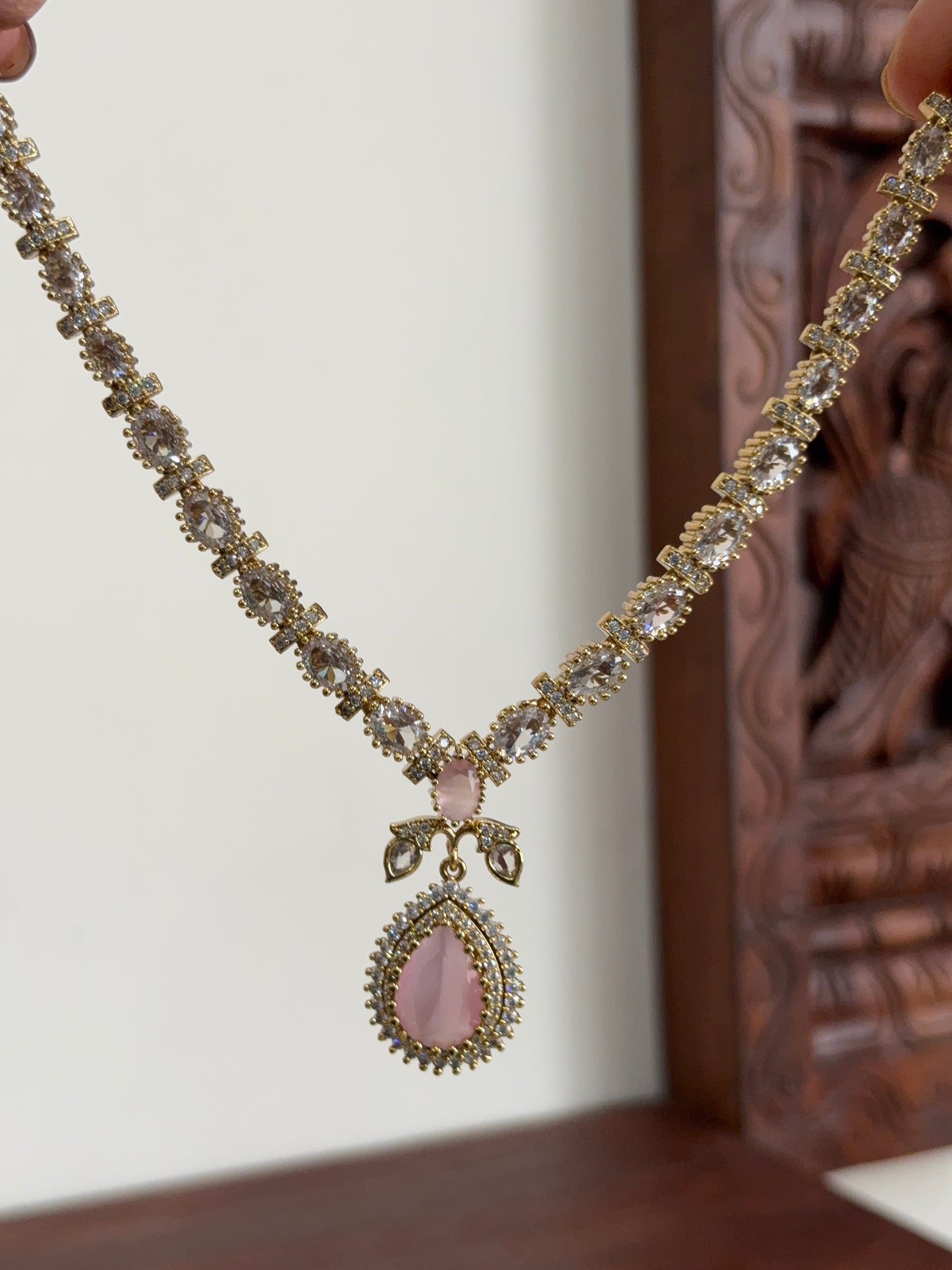 ISHITA blush