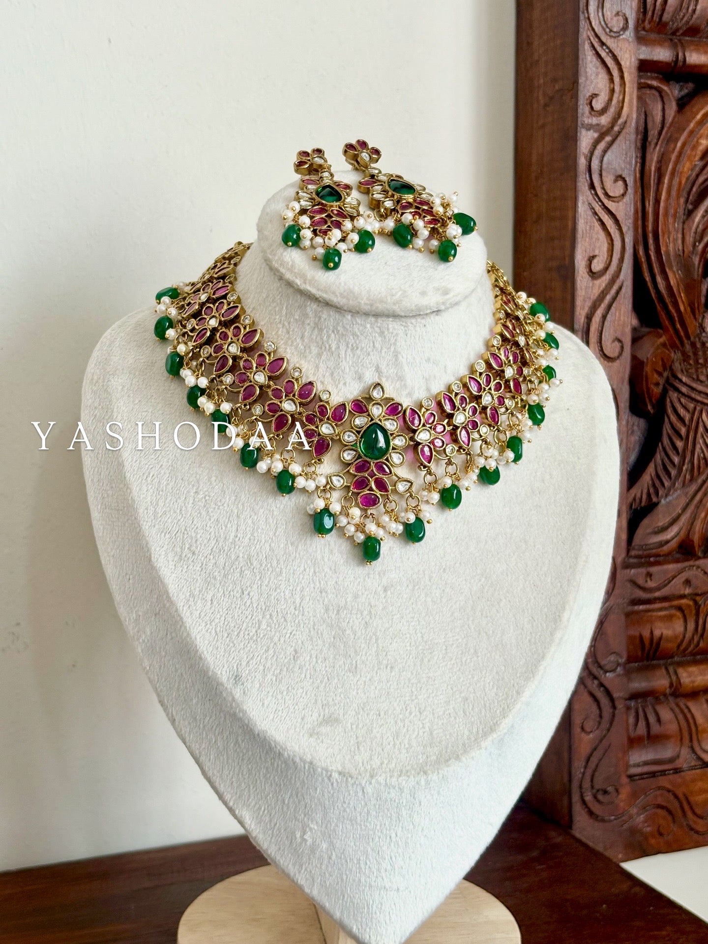ITHALINI in green beads