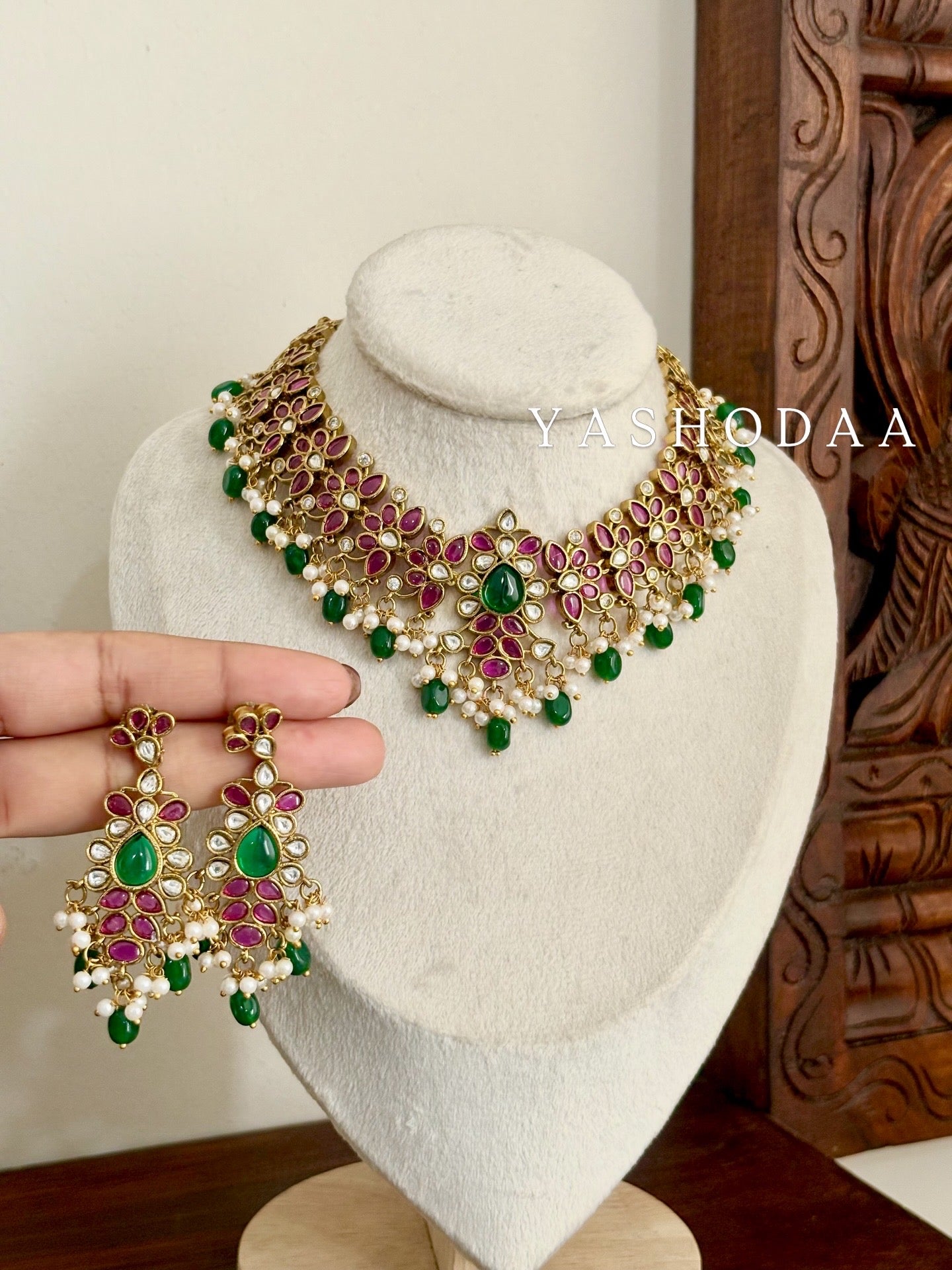 ITHALINI in green beads